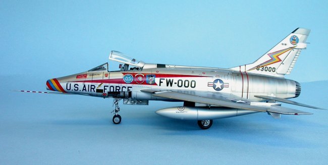1/48 Monogram F-100D by Wayne Hui