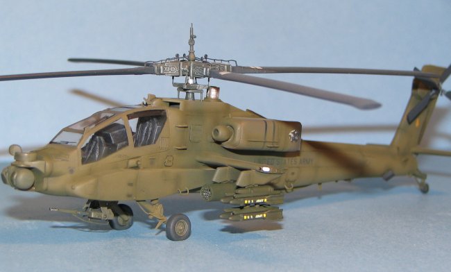 1/72 Hasegawa Apache AH-64A by Dave Poff